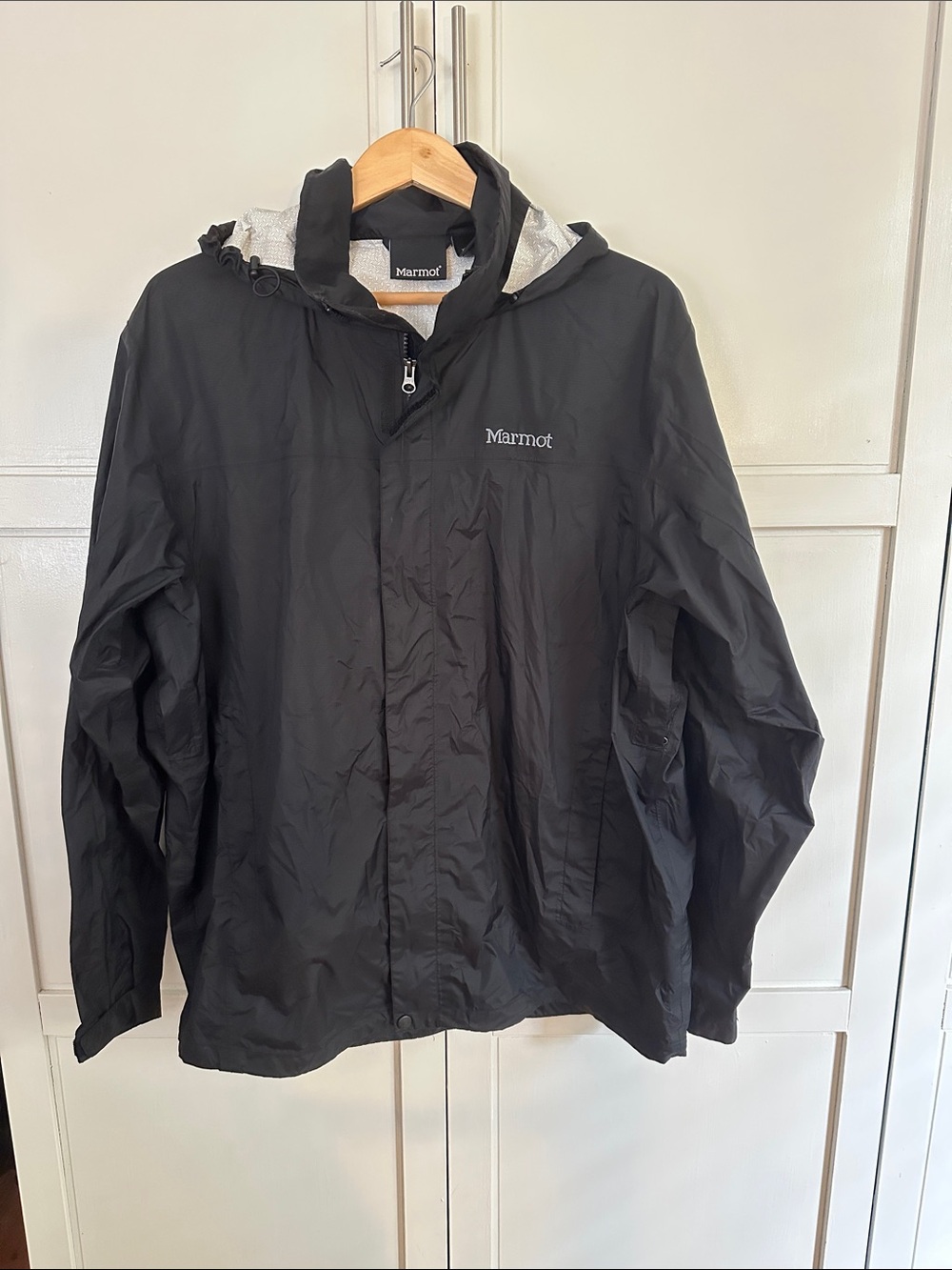 Marmot Precip Men’s Black Waterproof Hooded Jacket Mens XL